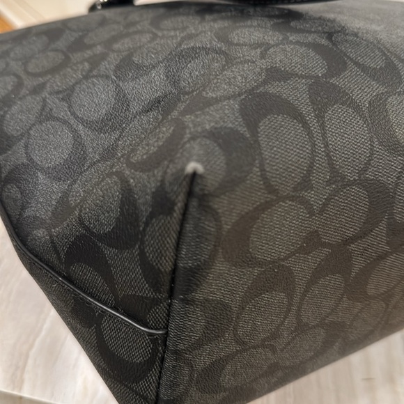 Coach Bag Large Signature Tote Bag - Picture 10 of 17